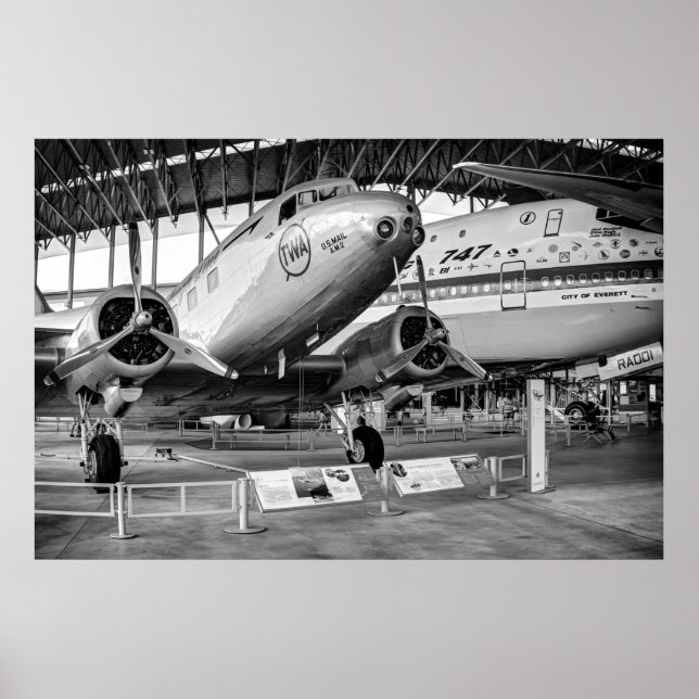 Erste 747 und DC-2 Poster (Vorne)