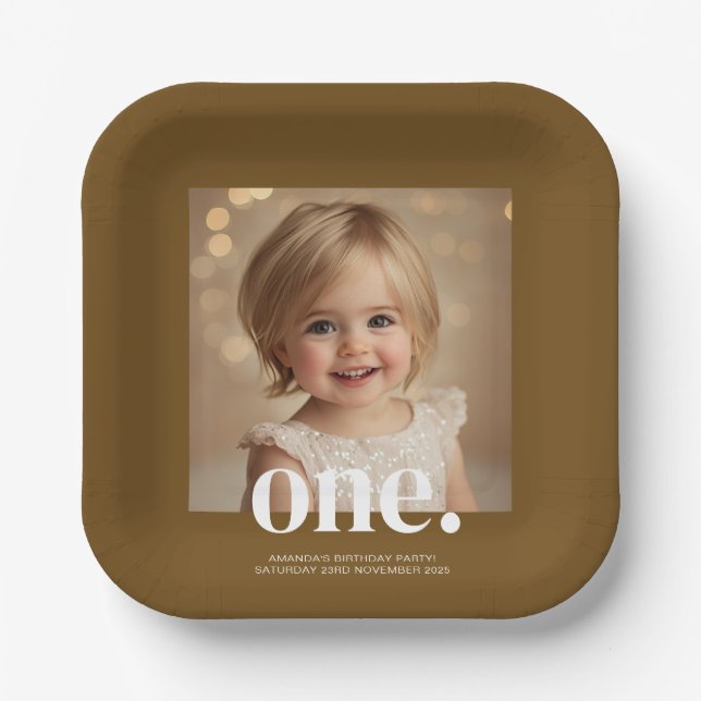 Erste Bithday Foto Akryllische Zeichen in Braun Pappteller (Vorderseite)