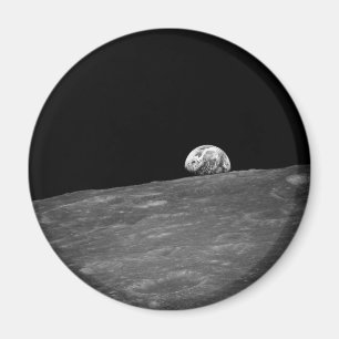 Erste Fotografie von einem Earthrise genommen Magnet