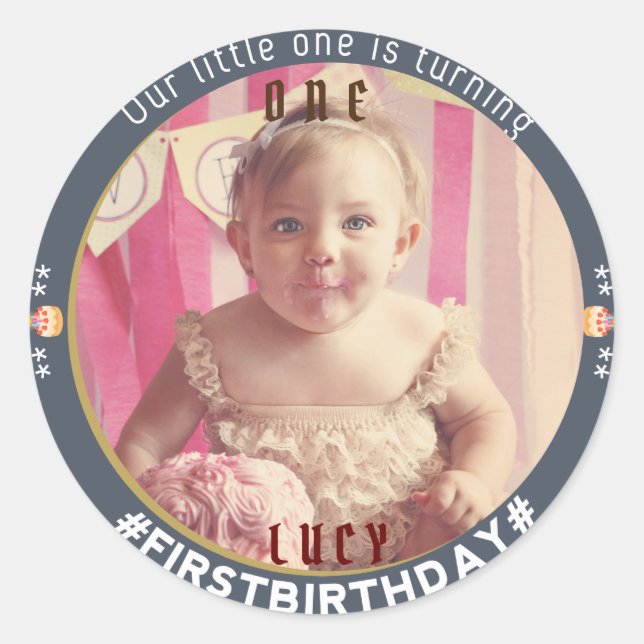 Erste Geburtstagsfreude: Klassischer Rundaufkleber Runder Aufkleber (Vorderseite)