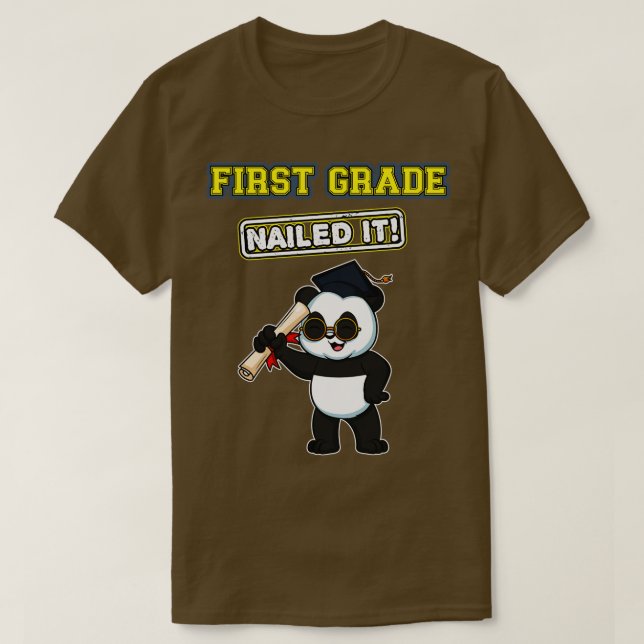 Erste Klasse nagelte Grundschule 2 T-Shirt (Design vorne)