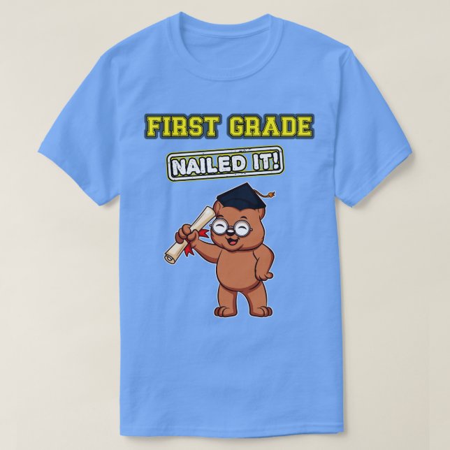Erste Klasse nagelte Grundschule 7 T-Shirt (Design vorne)