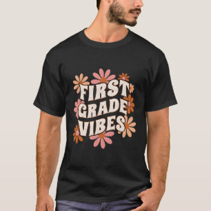 Erste Klasse: Vibes Zurück zur Schule T-Shirt