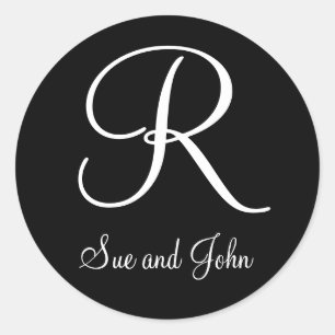Erste Namen und letzte erste weiße Monogramm R Runder Aufkleber