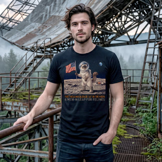 Erste Neva Masquerade-Katze auf dem Mond Retro Wel T-Shirt