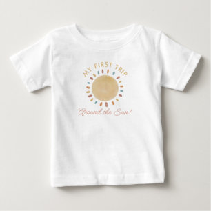 Erste Reise rund um das Sun Boho 1. Geburtstag Bab Baby T-shirt