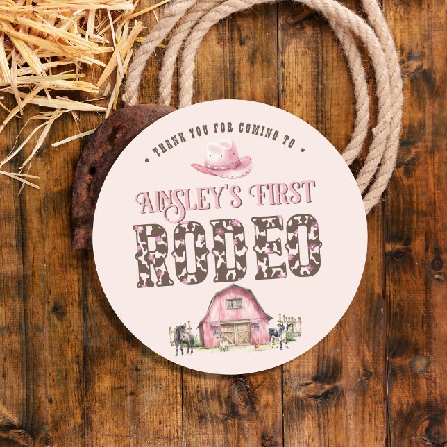 Erste Rodeo Niedlich Pink Personalisiert 1. Geburt Runder Aufkleber (Von Creator hochgeladen)