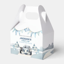 Erste Runde auf der Rennstrecke Rennwagen 1. Gebur