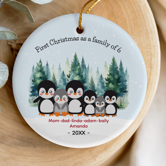 Erste Weihnachten als Familie von 6 Pinguinen Keramik Ornament (Von Creator hochgeladen)