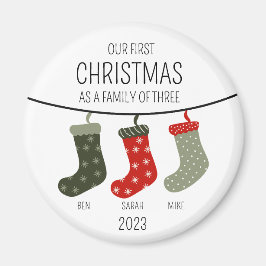 Erste Weihnachten als Familie von drei Magnet