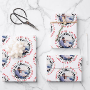 Erste Weihnachten als Foto mit dem schwarzen Kranz Geschenkpapier Set