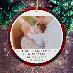 Erste Weihnachten als Godeltern Kariertes Foto Keramik Ornament<br><div class="desc">Personalisieren Sie dieses Ornament mit einem Foto Ihres Babys und das Jahr,  um ein schönes Sake-Geschenk für die neuen Pateltern zu machen.</div>