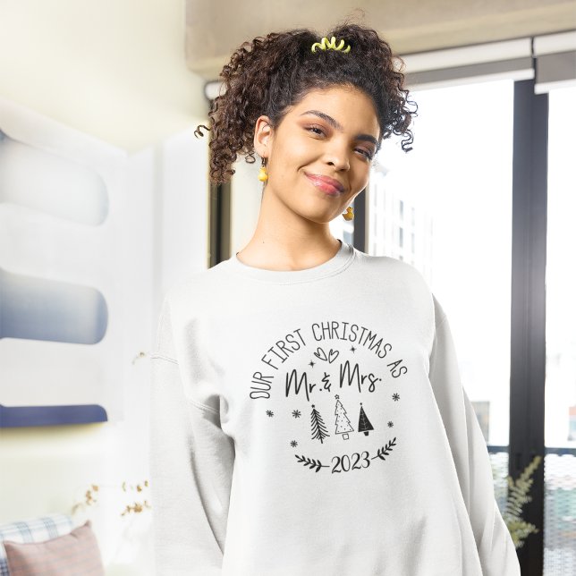 Erste Weihnachten als Herr & Mrs. personalisiert Sweatshirt (Von Creator hochgeladen)