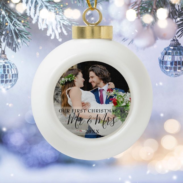 Erste Weihnachten als Mr. & Mrs. Foto Keramik Kugel-Ornament (Von Creator hochgeladen)