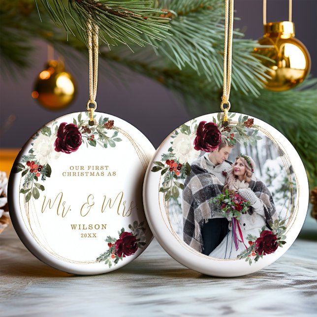 Erste Weihnachten als Mr. & Mrs. Keramik Ornament (Von Creator hochgeladen)