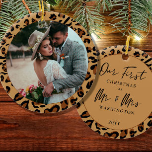 Erste Weihnachten als Mr. & Mrs. Leopard Print Fot Keramik Ornament