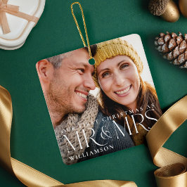 Erste Weihnachten als Mr. & Mrs. Modern Couple Fot Keramikornament