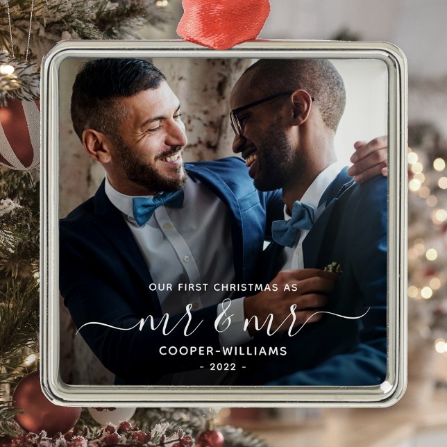 Erste Weihnachten als Mr. und Mr. LGBTQ Keepake Ornament Aus Metall (Von Creator hochgeladen)