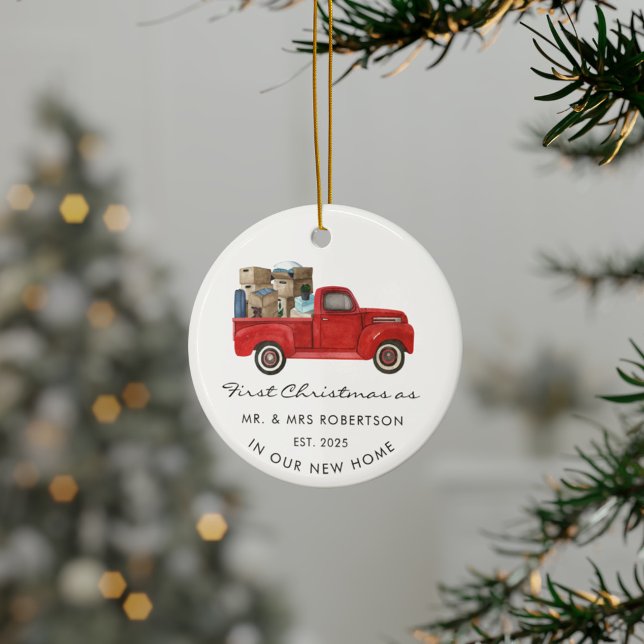 Erste Weihnachten als Mr. und Mrs. Red Truck neue  Keramik Ornament (First Christmas as Mr and Mrs Red Truck Ornament)