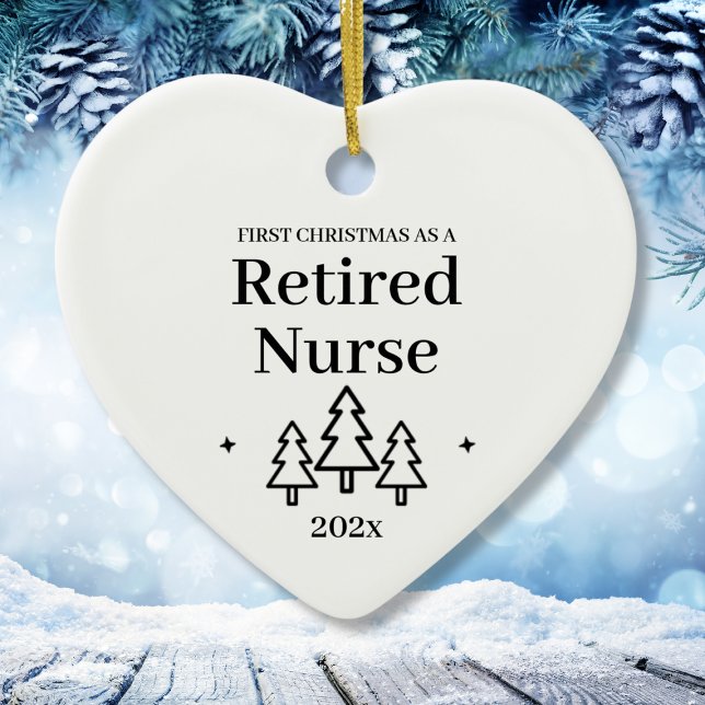 Erste Weihnachten als wiedergeborenes Herz Keramik Ornament (First Christmas As Retired Nurse Heart Ceramic Ornament
)