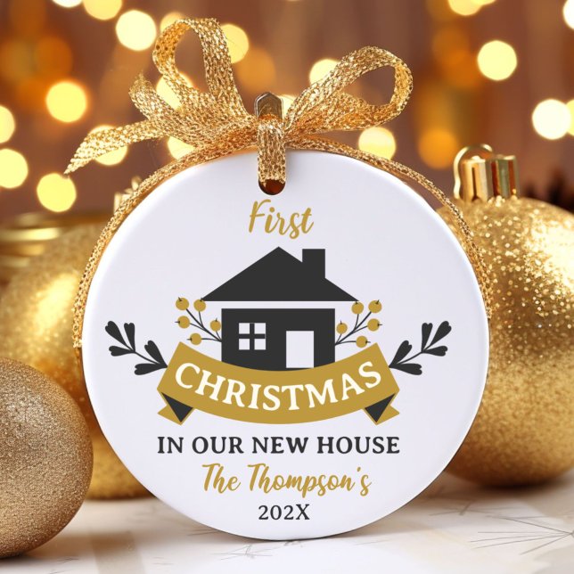 Erste Weihnachten auf unserer neuen Zuhause Ornament (Von Creator hochgeladen)