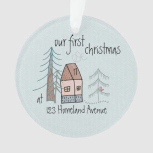 Erste Weihnachten im Niedlichen Doodle House in Ne Ornament