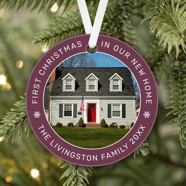 Erste Weihnachten in unserem neuen Zuhause Burgund Ornament (Von Creator hochgeladen)