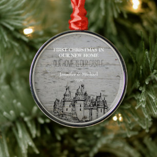Erste Weihnachten in unserem neuen Zuhause Castle Ornament Aus Metall