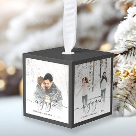 Erste Weihnachten Verlobt Vier Foto Grau Script Würfelornament