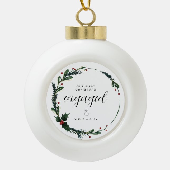 Erste Weihnachten Verlobten Personalisierten Coupl Keramik Kugel-Ornament (Vorderseite)