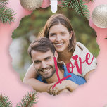 Erste Weihnachten zusammen Foto Liebe Drehbuch mod<br><div class="desc">Laden Sie Ihr Lieblings-Foto hoch (vorzugsweise Quadrat),  fügen Sie Ihre Texte,  Namen und Datum ein,  und machen Sie diese trendige,  moderne,  rosa Weihnachtsbaumkarte zu einem wahren Geschenk,  um Sie an Ihre Beziehung,  Verlobung,  Hochzeit oder jedes andere Ehepaar zu erinnern!</div>