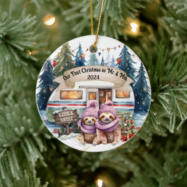 Erste Weihnachts RV Camping Couple neu Keramik Ornament (Baum)