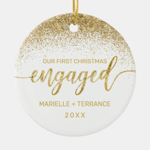 Erste Weihnachts-Verlobt-Gold-Glitzer-Script-Foto Keramik Ornament