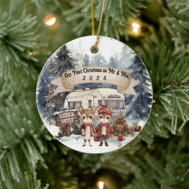 Erste Weihnachtscouple RV Camping neu Keramik Ornament (Baum)