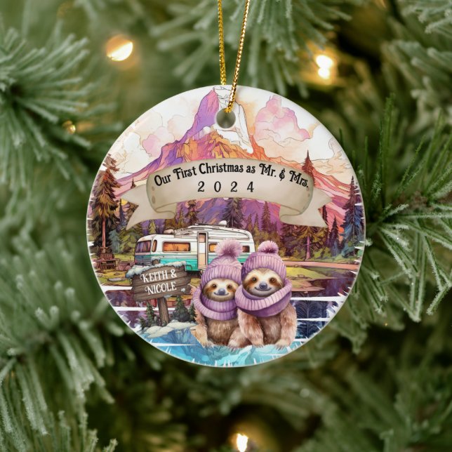 Erste Weihnachtscouple RV Camping neu Keramik Ornament (Baum)