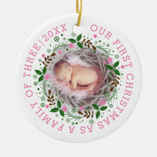 Erste Weihnachtsfamilie von drei Kranken rosa Foto Keramik Ornament