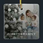 Erste Weihnachtsfeier Adoptiert Keramik Ornament<br><div class="desc">Diese Familienferien sind perfekt für einen personalisierten Urlaub.</div>