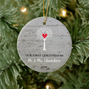 Erste Weihnachtsfeier als Liebe von Herrn und Frau Keramik Ornament