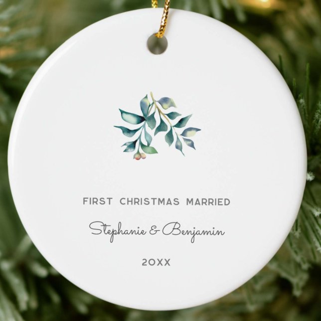 Erste Weihnachtsfeier Verheiratet Mistletoe Keepak Keramik Ornament (our first christmas married mr mrs mistletoe christmas ornament couple keepsake photo elegant classy)