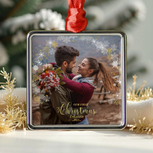 Erste Weihnachtsfeierliche Verlobte Wreath Gilded Ornament Aus Metall