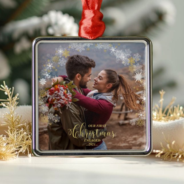 Erste Weihnachtsfeierliche Verlobte Wreath Gilded  Ornament Aus Metall (Von Creator hochgeladen)