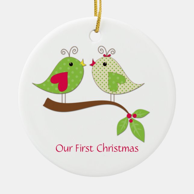 Erste Weihnachtsgrün Polka Dot LoveBirds on Holly Keramik Ornament (Vorne)