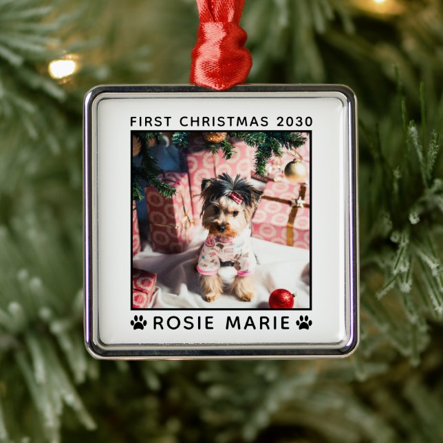 Erste Weihnachtshunde Foto Name Paw Prints Custom Ornament Aus Metall (Baum)