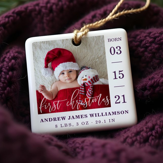 Erste Weihnachtsschrift Baby Birth Stats & Foto Keramikornament (First Christmas Script Baby Birth Stats & Photo Ceramic Ornament)
