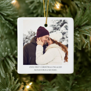 Erste WeihnachtsVerlobt Foto für benutzerdefinie Keramikornament