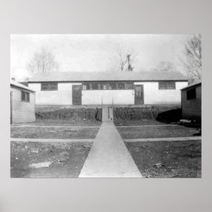 Erste Zuhause 7000 Poster