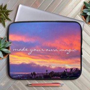 Erstelle Dein eigenes magisches gelbes rosa blaues Laptopschutzhülle