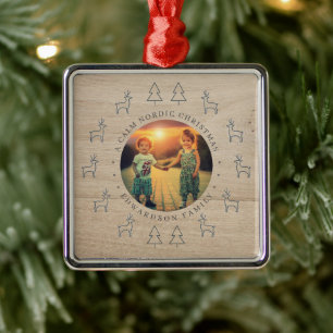 Erstelle dein eigenes nordisches Familienfoto Weih Ornament Aus Metall