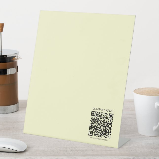 Erstellen Sie einen QR-Code | Blassgelb Sockelschild (In Situ)