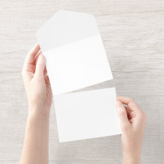 Erstellen Sie Ihr Design hier und fügen Sie Ihren  All-in-One-Einladung